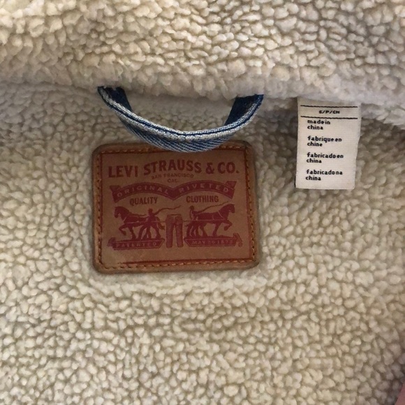 Levi’s Sherpa Jean jacket - Picture 4 of 5